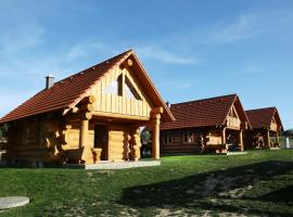 Na Samotě Ve Srubu, farm stay in Plzeň