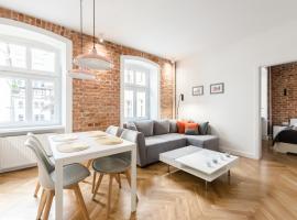 Apartament SWEET TIME, готель біля визначного місця Парк залізничних мініатюр "Колейково", у Вроцлаві