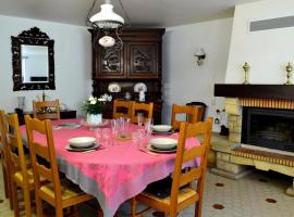 Gite Le Masgiral, hotel in Saint-Christophe