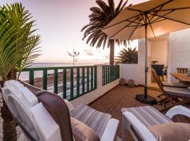 Luxury Suite Sea Front, departamento en Playa Honda