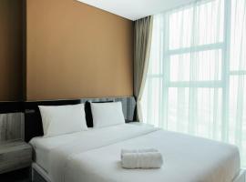 Cozy 1BR Apartment at Brooklyn Alam Sutera near IKEA By Travelio, ξενοδοχείο σε Dongkal Dua