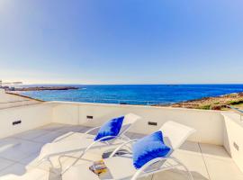 Beachfront Apartment Migjorn Cel by Sealand Villas, hotel en Colonia de Sant Jordi