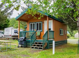 Long Beach Camping Resort Studio Cabin 3, hótel í Seaview