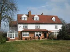 Ashleigh House - HOT TUB, Snooker table, Sleeps 24