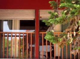 Departamento Rebagliatti 170、ラ・ルシラ・デル・マールのホテル