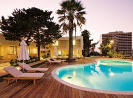ABAV2 Suites by Rodos Palace, hotel sa Ixia