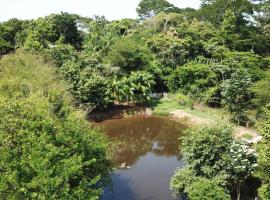Recanto na Floresta, loma-asunto kohteessa Rio Branco