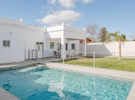 Villa Charco del Sultán, hotel v destinaci Conil de la Frontera