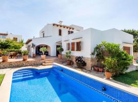 Villa Dos Estels, holiday home in Cala d´Or