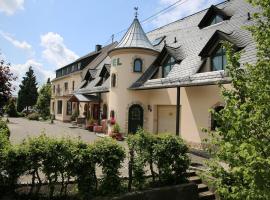 Landhotel Villa Moritz garni, Hotel in Oberahr