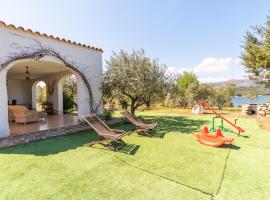 la Villa di Biderrosa, ξενοδοχείο σε Orosei