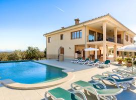 Villa Sastre, holiday home sa Moscari