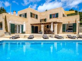 Can Moustique, hotel in San Jose de sa Talaia