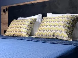 H&B apartments Plekhanova