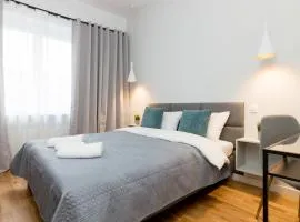 Jerozolimskie Central View Apartment by BookingHost