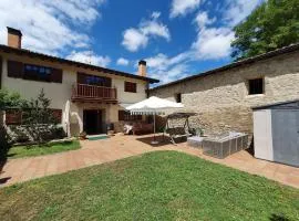 Casa familiar con jardín “Arana Etxea” EBI01207