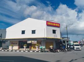 Sunderland Motel, hotel in Kuah