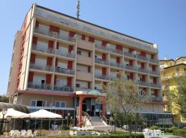 Residence Capinera, viešbutis mieste Sotomarina