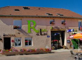 Relais Du Lac, hotel in Villegusien Le Lac