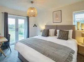 Host & Stay - Hoggarths Retreat