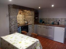 The Old Swan walkers cottage, holiday rental in Bath