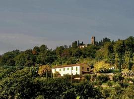 Country Villa La Bella Vista, villa i Ponte Nuovo