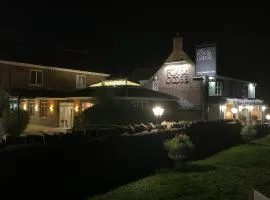 Fox and Goose Inn