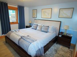 Mossy Hill Suite, hotel in Salt Spring Island
