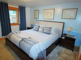 Mossy Hill Suite