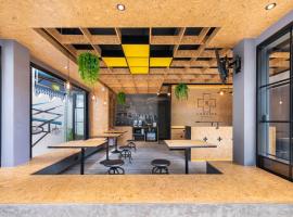 LOBSUEK Hostel หลบศึก โฮสเทล, albergue en Bangkok