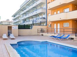 RVHotels Apartamentos Els Salats, hotel di L'Estartit