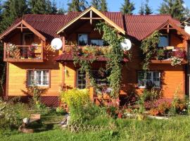 Cottage 12 Months, country house in Vorokhta