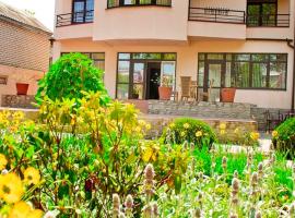 Diamant Guest House, bed & breakfast ad Anapa