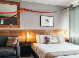 Summit View Inn