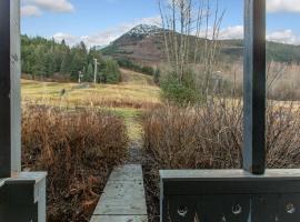 East Condo #208, hotel em Girdwood