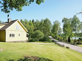 6 person holiday home in ULLARED, hotell sihtkohas Ullared