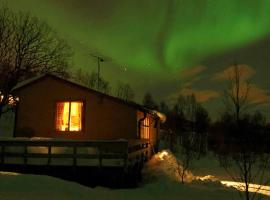5 person holiday home in Straumsbukta, hotel with parking in Bakke