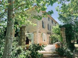 La Bastide, B&B/chambre d'hôtes à Saint-Julien