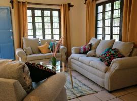 CASA SMITH، كوخ في غواناخواتو