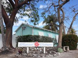 Tropical Cottages, vila mieste Maratonas