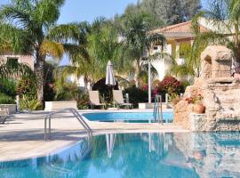 2 Bed, 2 Bath Apartment In Mandria, hotel in zona Aeroporto Internazionale di Paphos - PFO, 