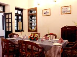 Lake Palace, khách sạn 3 sao ở Thekkady