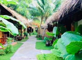 Under The Coconut Tree Hoi An Homestay、ホイアンのホテル