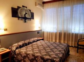 H&L Hotel, hotell i Cinisello Balsamo