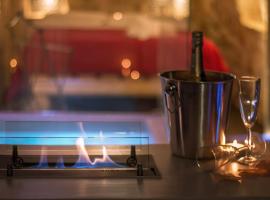 My Monopoli -Casa dei Fiori Suite "Tulipano Nero" Centro Storico