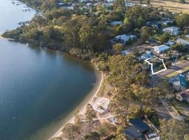 Above Sunset, cottage a Paynesville