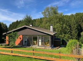 Ferienhaus Maison Idylle im Hohen Venn - Monschau, khách sạn ở Butgenbach
