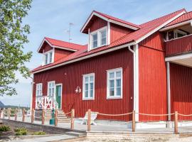 Toranda Merilinna，托爾尼奧的飯店