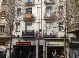 Mejor Apartamento en Plaza España con Parking Gratuito