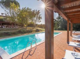 Holiday Home Villa San Gervasio by Interhome, hotel v mestu Castiglione del Bosco